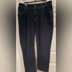 Women’s NWOT Riders by Lee jeans, 16M